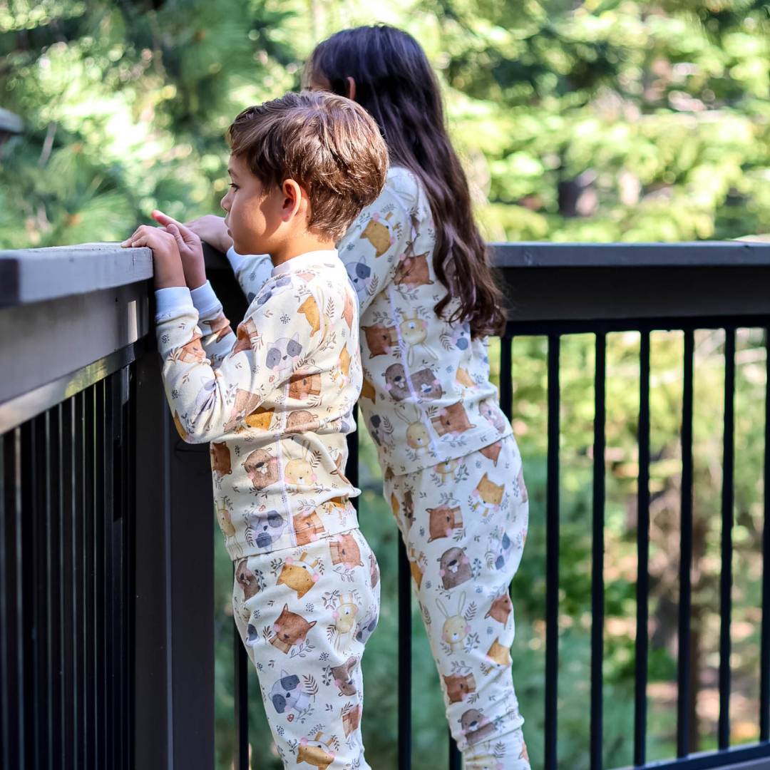 Organic children's pajama with forrest theme